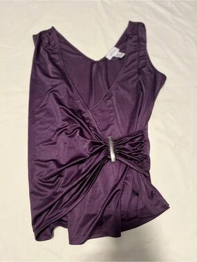 Sleeveless Plum Wrap Top with Decorative Buckle